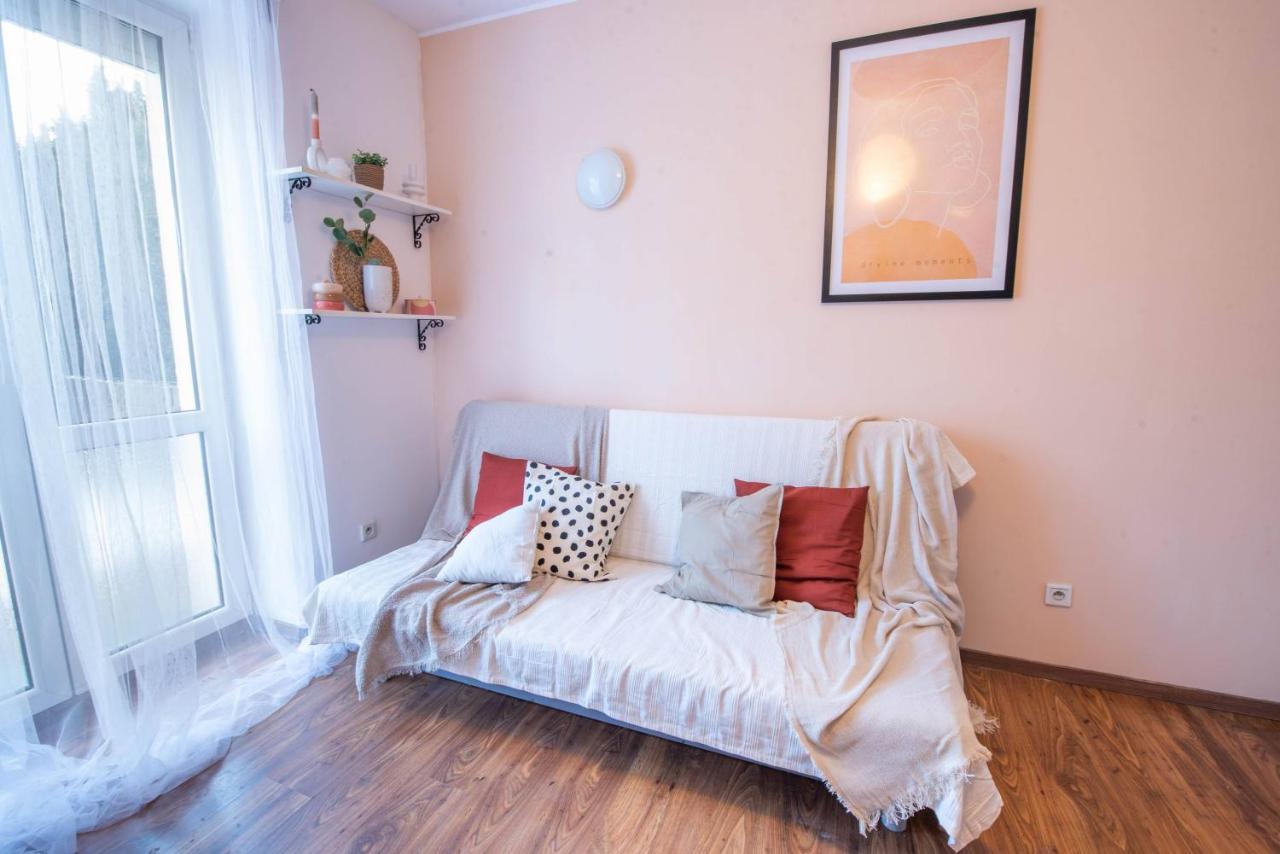 Home Studio Z Ogrodkiem I Altana Krakow Dış mekan fotoğraf